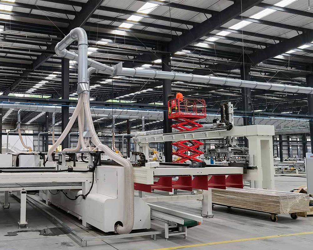 縱橫鋸開料聯線落地木工工廠